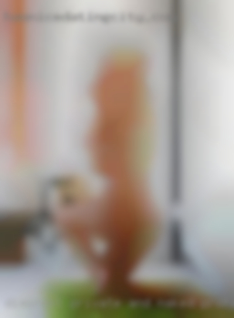 Discreet, private and naked professional.