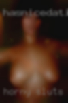 Horny sluts looking